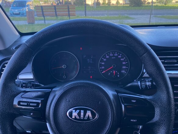2019 Kia Rio IV, белый, 1060000 рублей - вид 11
