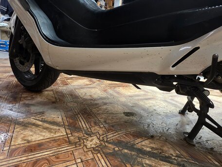 2011 Yamaha Majesty 400, белый, 350000 рублей, вид 5