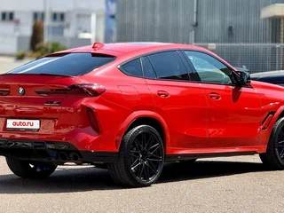 2020 BMW X6 M Competition III (F96), красный, 7990000 рублей, вид 3