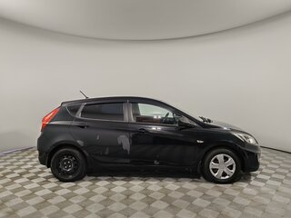 2011 Hyundai Solaris I, чёрный, 730000 рублей, вид 4