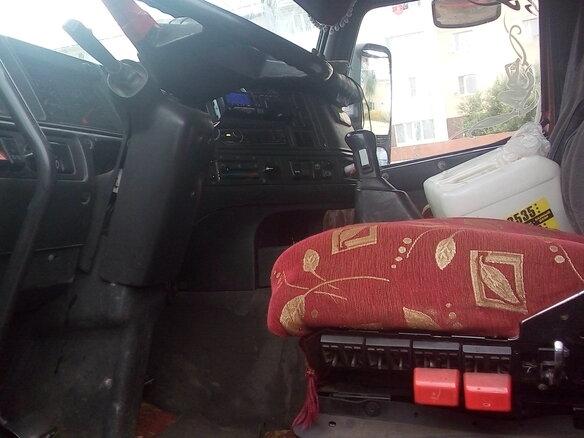 1994 Volvo FH, красный, 350000 рублей - вид 2