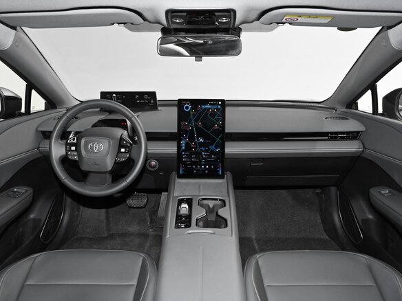 2026 Toyota bZ3, белый, 2701000 рублей - вид 7