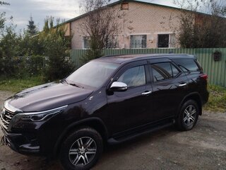 2021 Toyota Fortuner II Рестайлинг, коричневый, 4100000 рублей, вид 5