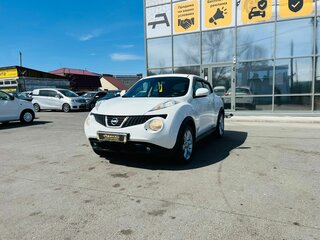 2013 Nissan Juke I, белый, 1199000 рублей, вид 2
