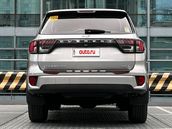 2024 Ford Everest III, серебристый, 5080305 рублей - вид 5