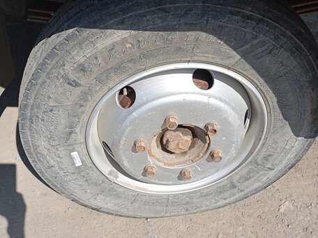 1997 Mercedes-Benz 814, серый, 1200000 рублей, вид 4