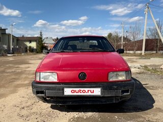 1990 Volkswagen Passat B3, красный, 140000 рублей, вид 1