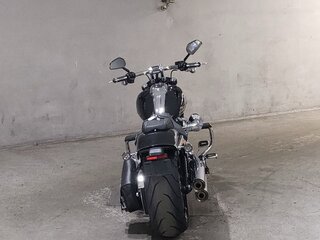 2023 Harley-Davidson Breakout, чёрный, 2010000 рублей, вид 4