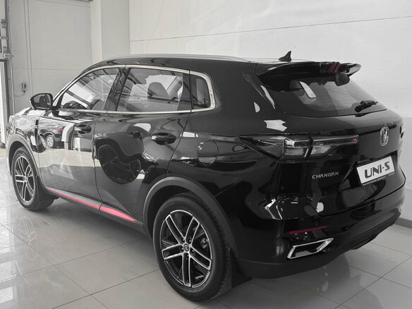 2026 Changan UNI-S I, чёрный, 3179900 рублей - вид 1