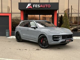 2026 Porsche Cayenne GTS Coupé III Рестайлинг, серый, 24790000 рублей, вид 3