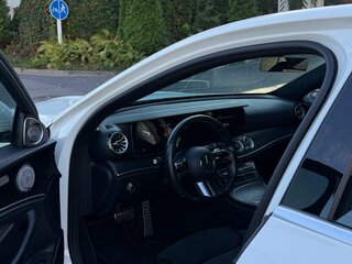 2020 Mercedes-Benz E-Класс 200 V (W213, S213, C238) Рестайлинг, белый, 6000000 рублей, вид 5