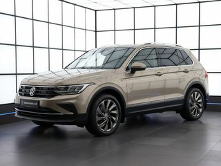 2021 Volkswagen Tiguan II Рестайлинг, коричневый, 2799000 рублей, вид 1