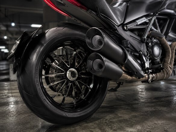 2014 Ducati Diavel, чёрный, 1100000 рублей - вид 6
