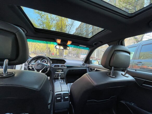 2012 Mercedes-Benz C-Класс 180 BlueEFFICIENCY III (W204) Рестайлинг, белый, 1750000 рублей - вид 9