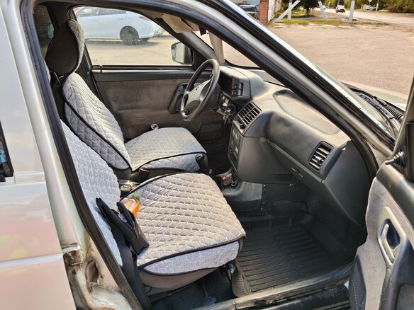 2005 Lada (ВАЗ) 2112, белый, 125000 рублей - вид 5