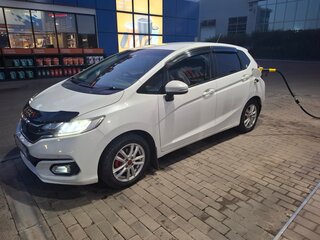2019 Honda Fit III Рестайлинг, белый, 1165000 рублей, вид 1
