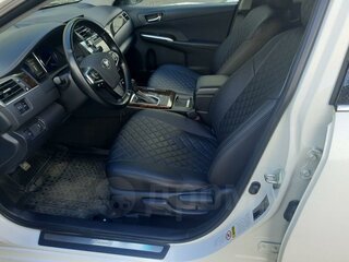 2018 Toyota Camry VII (XV50) Рестайлинг 2, белый, 1550000 рублей, вид 3