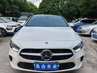 2022 Mercedes-Benz A-Класс 180 Long IV (W177) Рестайлинг, белый, 1770000 рублей, вид 2