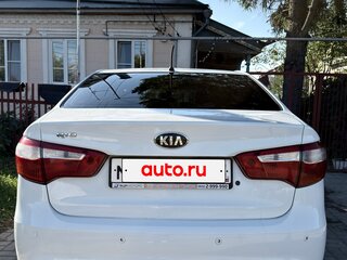2014 Kia Rio III, белый, 730000 рублей, вид 4