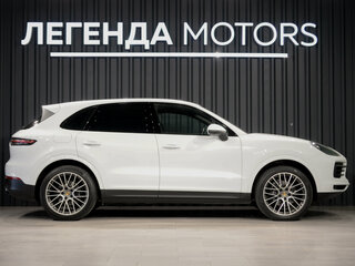 2020 Porsche Cayenne III, белый, 7800000 рублей, вид 3