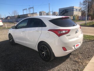 2012 Hyundai i30 II, белый, 1150000 рублей, вид 4