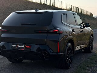 2026 BMW XM 50e, серый, 18700000 рублей, вид 5