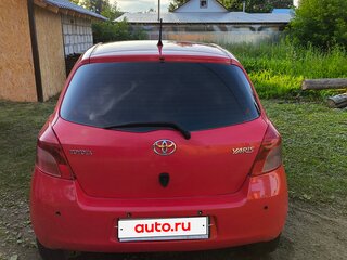 2006 Toyota Yaris Multimode II, красный, 380000 рублей, вид 5