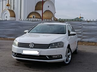 2011 Volkswagen Passat B7, белый, 900000 рублей, вид 2