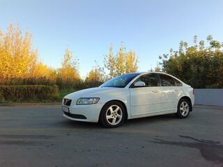 2011 Volvo S40 II Рестайлинг, белый, 552000 рублей, вид 2