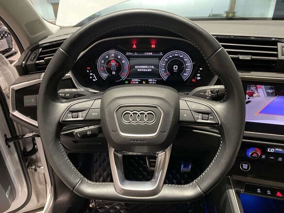 2022 Audi Q3 35 TFSI II (F3), белый - вид 10