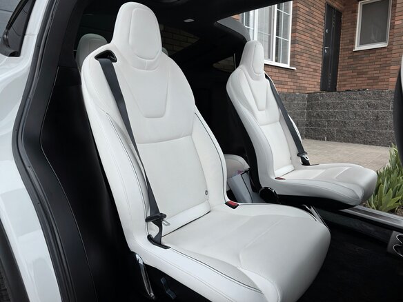 2022 Tesla Model X Plaid I Рестайлинг, белый, 8800000 рублей - вид 14