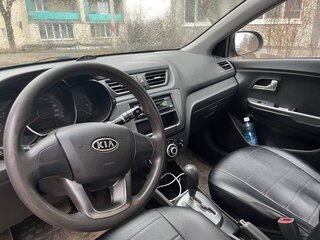 2011 Kia Rio III, чёрный, 800000 рублей, вид 5