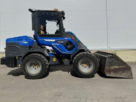 2020 MultiOne Series 9, синий, 4790000 рублей, вид 1