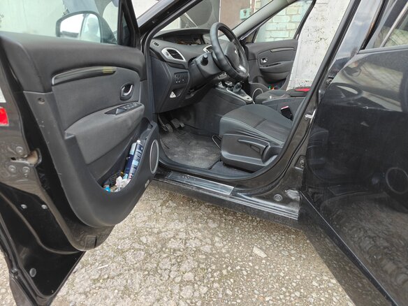 2009 Renault Scenic III, чёрный, 655000 рублей - вид 5