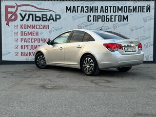 2010 Chevrolet Cruze I, серебристый, 549000 рублей, вид 4
