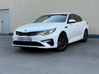 2020 Kia Optima IV Рестайлинг, белый, 1350000 рублей, вид 1