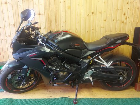 2020 Honda CBR 650R, чёрный, 1050000 рублей, вид 1