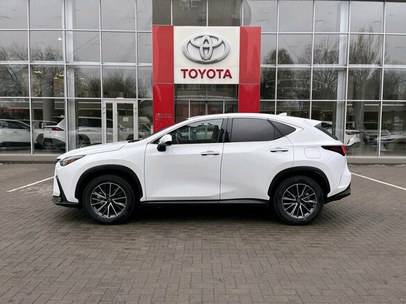 2025 Lexus NX 200 II, белый, 6450000 рублей - вид 7