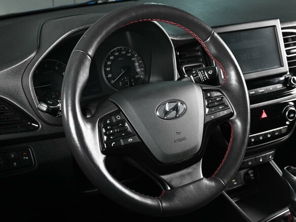 2020 Hyundai Solaris II Рестайлинг, синий, 1659000 рублей - вид 11