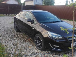 2013 Opel Astra J Рестайлинг, коричневый, 830000 рублей, вид 1