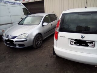2011 Skoda Roomster I Рестайлинг, белый, 750000 рублей, вид 2