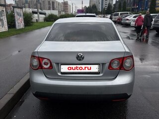 2008 Volkswagen Jetta V, серебристый, 390000 рублей, вид 4