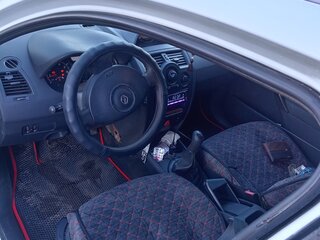 2008 Renault Megane II Рестайлинг, белый, 350000 рублей, вид 2