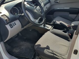 2012 Mitsubishi L200 IV, белый, 1600000 рублей, вид 5