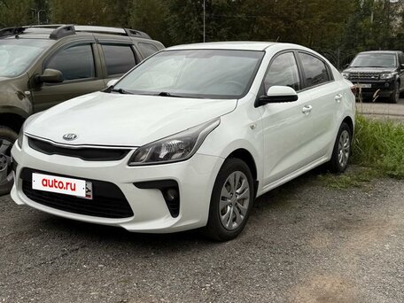 2018 Kia Rio IV, белый, 890000 рублей, вид 2