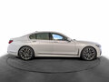 2021 BMW 7 серии 730d xDrive VI (G11/G12) Рестайлинг, белый, 6900000 рублей - вид 3