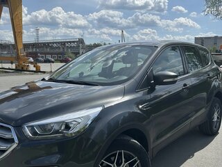 2018 Ford Kuga II Рестайлинг, серый, 2150000 рублей, вид 1
