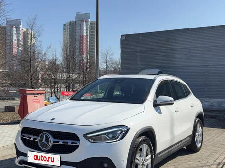 2023 Mercedes-Benz GLA 180 II (H247) Рестайлинг, белый, 3060600 рублей, вид 1