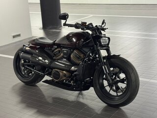 2021 Harley-Davidson Sportster S, красный, 2100000 рублей, вид 1