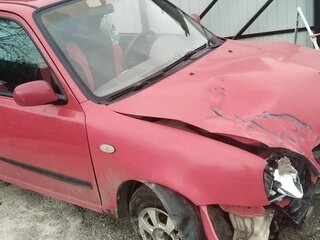 1999 Nissan Micra II (K11), красный, 110000 рублей, вид 3